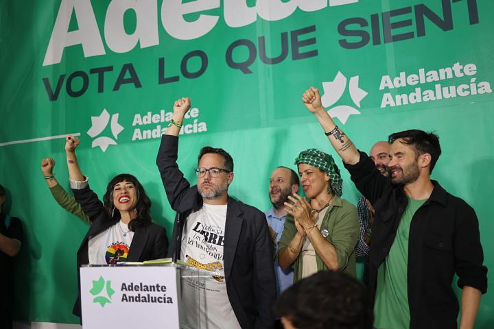 JEREZ DE LA FRONTERA, CADIZ AND, SPAIN - MAY 17: Adelante Andalucia's candidate for the Presidency of the Junta, Jose Ignacio Garcia, celebrates the election results. On 17 May 2026 in Jerez de la Frontera, Cadiz (Andalusia, Spain). Adelante Andalucia achieved the fourth position with eight seats and 9.58% of the votes, after having two deputies during the last four years in Parliament. In 2022 they achieved 4.58% of support at the polls. (Photo By Nacho Frade/Europa Press via Getty Images)