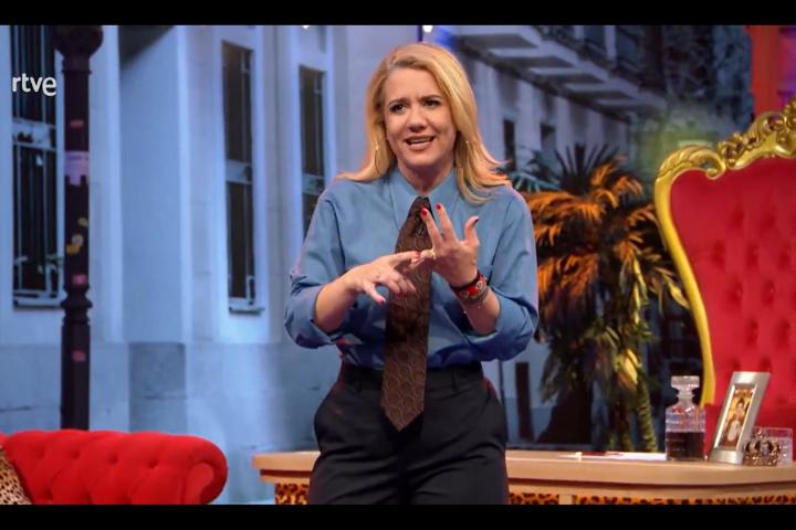 Henar Álvarez, presentadora de 'Al cielo con ella'