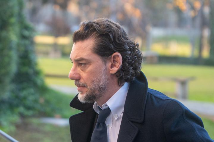 Jonathan Andic en el funeral de su padre, Isak Andic