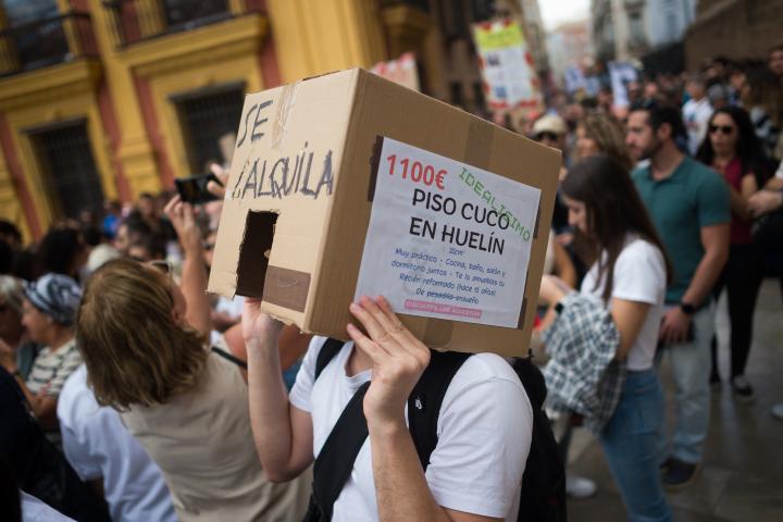 Manifestación por la situación de la vivienda en Málaga.