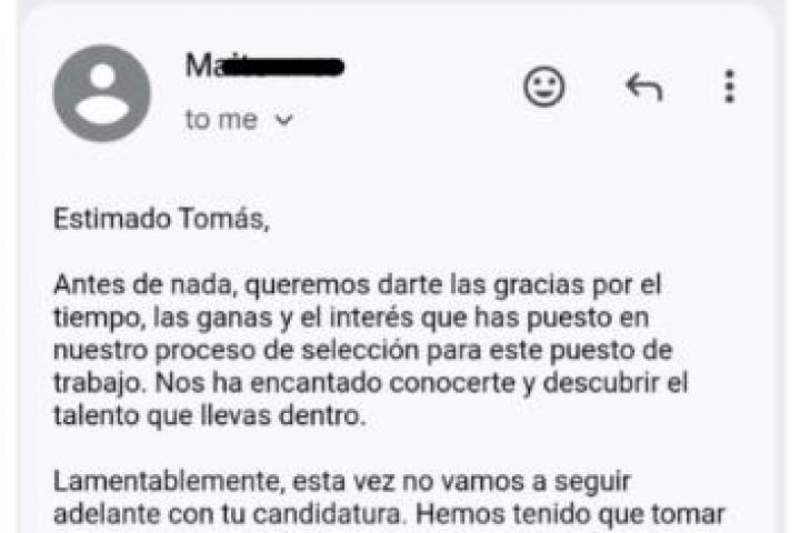El correo que recibió Tomás de RRHH.