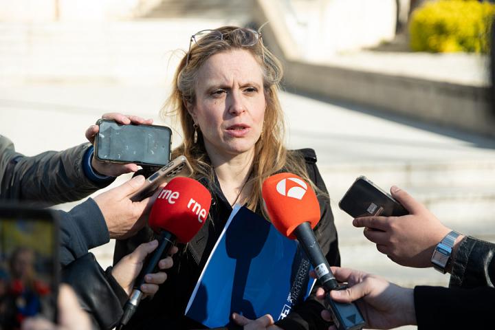MADRID, SPAIN - MARCH 27: The president of the Spanish Christian Lawyers Foundation, Polonia Castellanos, speaks to the media on her arrival at the Madrid Provincial Court, on 27 March, 2026 in Madrid, Spain. The Provincial Court of Madrid is judging the former Podemos deputy Pablo Echenique, accused of an alleged hate crime for a tweet in which he spoke of "deporting priests" who had sexually abused minors. Abogados Cristianos filed a complaint, noting the existence of an alleged crime of provocation to hatred and discrimination under article 510 of the Penal Code. (Photo By Isa Saiz/Europa Press via Getty Images)
