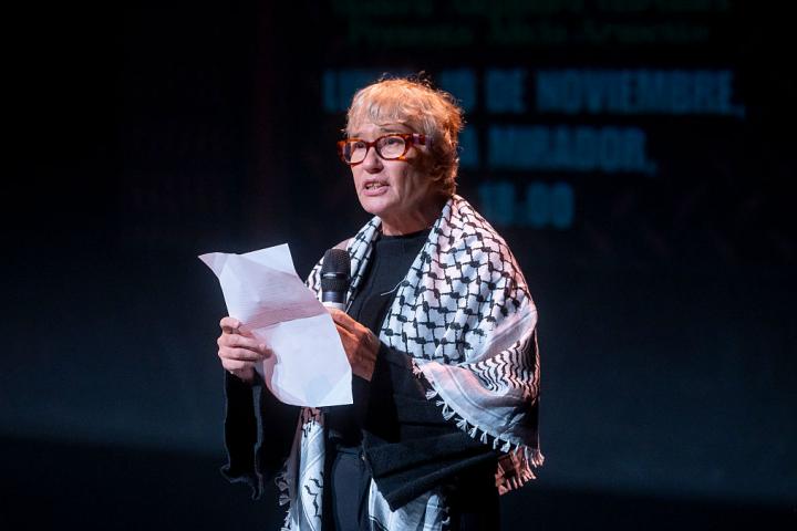 MADRID, SPAIN - NOVEMBER 10: The presenter of the event Alicia Armesto, during the event 'The genocide continues, so does the solidarity movement with the Palestinian resistance', at the Sala Mirador, on 10 November, 2025 in Madrid, Spain. (Photo By Alberto Ortega/Europa Press via Getty Images)