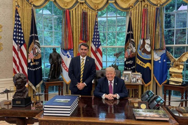 Trump y Flavio Bolsonaro, en la Casa Blanca