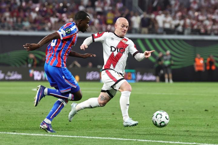final-conference-league-rayo-crystal