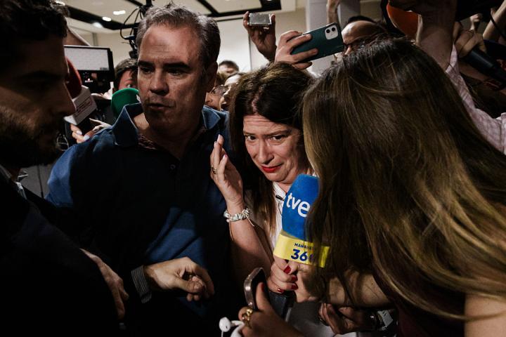 Leire Díez, tras una rueda de prensa el 4 de junio de 2025