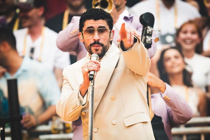 Bad Bunny en su concierto en el Riyadh Air Metropolitano de Madrid.