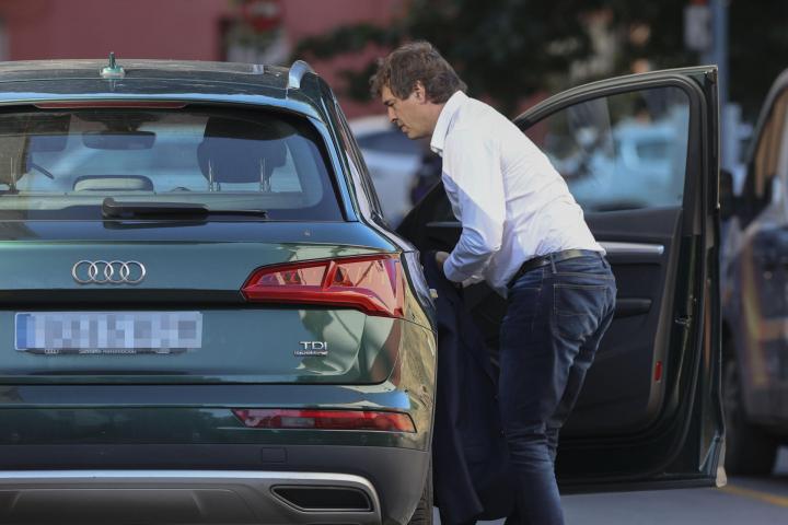 David Sánchez, hermano del presidente del Gobierno, a su llegada al tribunal de la Audiencia de Badajoz que juzga su proceso de contratación, el 1 de junio de 2026.