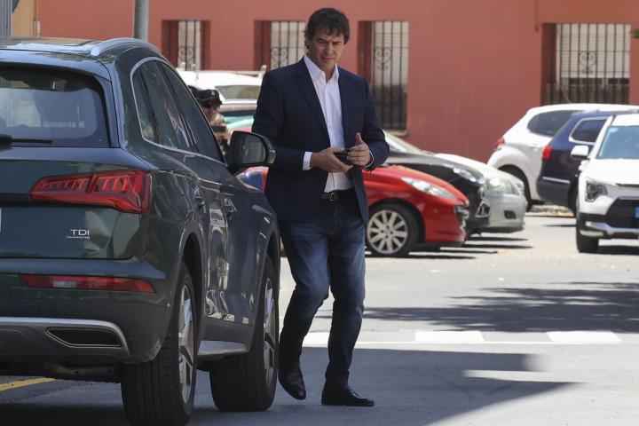 David Sánchez, hermano del presidente del Gobierno, a su salida este jueves a la Audiencia de Badajoz