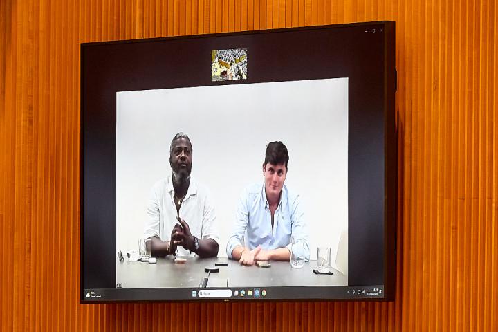 MADRID, SPAIN - JUNE 01: Journalista Digital reporter Bertrand Ndongo (left) and journalist Vito Quiles (right) participate in the round table 'Why is it important to defend freedom of expression in social networks' during the conference on freedom of expression, at the Congress of Deputies, on 1 June 2026, in Madrid, Spain. (Photo By Jesus Hellin/Europa Press via Getty Images)