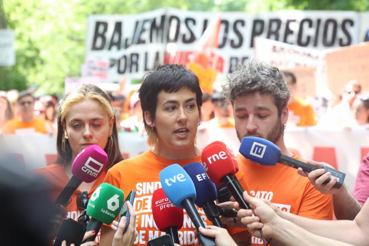 Portavoces del Sindicato de Inquilinas en la movilización en Madrid.