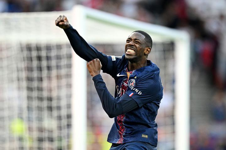 Ousmane Dembélé celebra un gol en la última final de la Champions