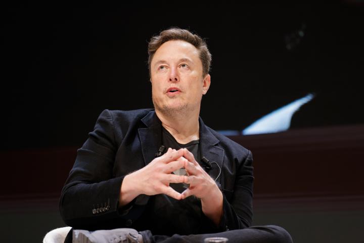 Elon Musk en una conferencia