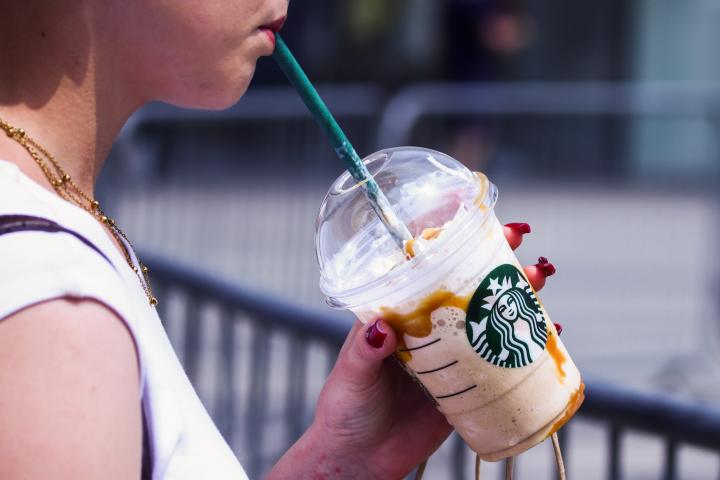 Una bebida de Starbucks