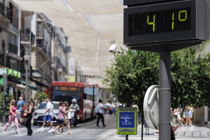 La primera ola de calor del verano 2026