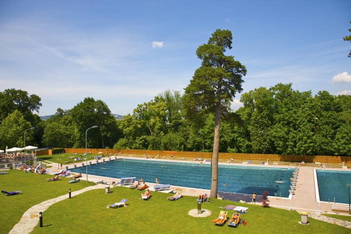 Una piscina pública en Viena (Austria)