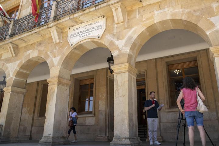 Agentes de Policía Judicial de la Guardia Civil están practicando desde primera hora de la mañana, un registro en el Ayuntamiento de Soria