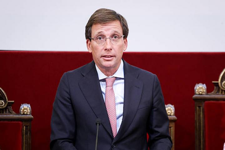 alt="alt="MADRID, SPAIN - JUNE 18: Mayor of Madrid Jose Luis Martínez-Almeida attends the Íñigo Álvarez de Toledo nephrolo""