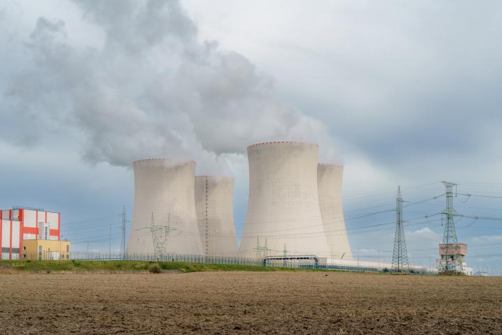 Central nuclear.