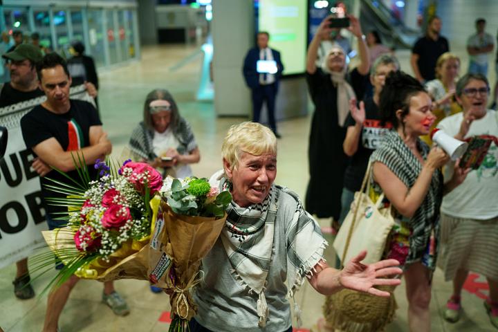 MADRID, SPAIN - JUNE 24: Activist Alicia Armesto on her arrival at Adolfo Suarez Madrid-Barajas Airport on 24 June 2026, in Madrid, Spain. Spanish journalist Alicia Armesto, a member of the Global Sumud Flotilla, has been released today after spending a month held captive by the militia of Libyan General Khalifa Haftar in eastern Libya. Along with her, nine other volunteers from the flotilla, of various nationalities, who had been held captive, have also been released. (Photo By Matias Chiofalo/Europa Press via Getty Images)