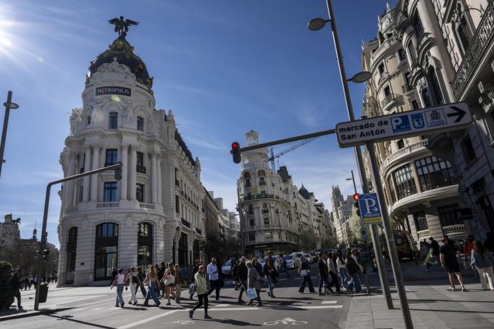 El apellido más común del país es, de lejos, García. Con la peculiaridad de que es el único, junto a Martín de los que se encuentran en los primeros puestos que no termina en 'ez'. Le siguen Rodríguez y González.