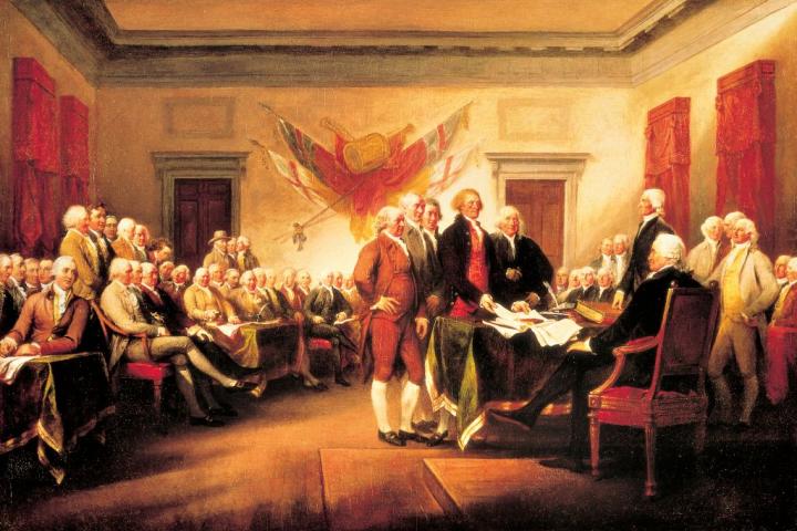 Los Padres Fundadores de EEUU presentan su borrador de la Declaración de Independencia al Congreso, el 28 de junio de 1776, en una pintura de John Trumbull (1819).