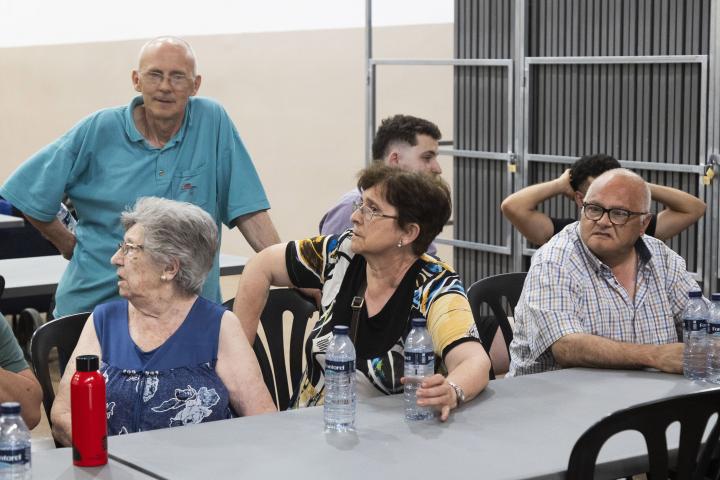 Los vecinos se refugiaron el pabellón social de Soneja, el pueblo de al lado.