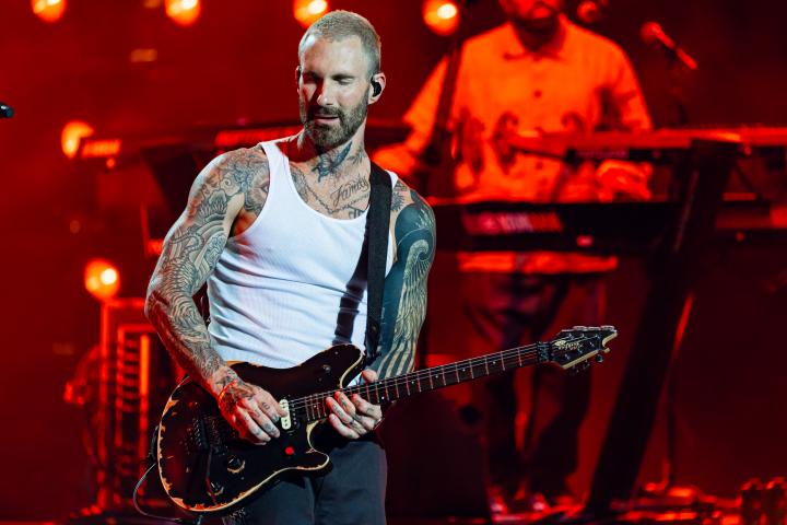 Maroon 5 en el concierto en el Starlite Occident 2006.