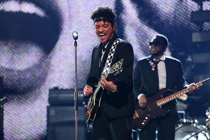 LOS ANGELES, CALIFORNIA - FEBRUARY 01: Bruno Mars performs onstage during the 68th GRAMMY Awards at Crypto.com Arena on February 01, 2026 in Los Angeles, California. (Photo by Kevin Mazur/Getty Images for The Recording Academy)