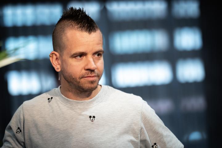 MADRID, ESPAÑA - 20 DE FEBRERO: El chef Dabiz Muñoz, durante una rueda de prensa en el NH Eurobuilding,