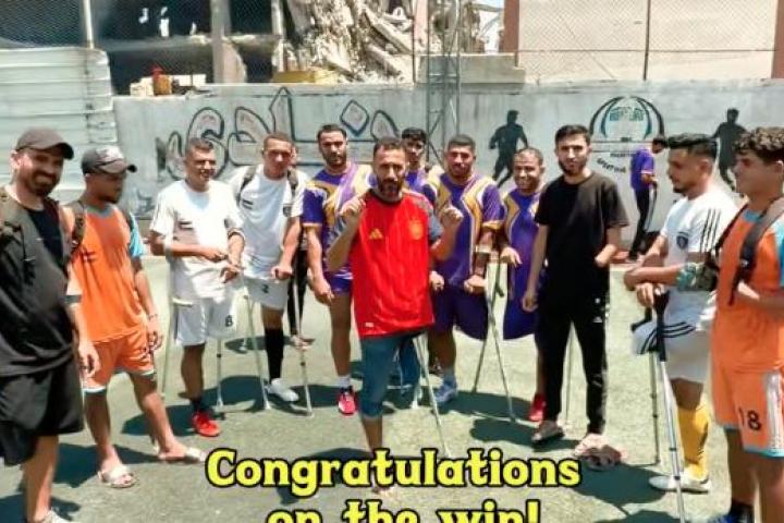 Futbolistas de Gaza Al Irada FC.