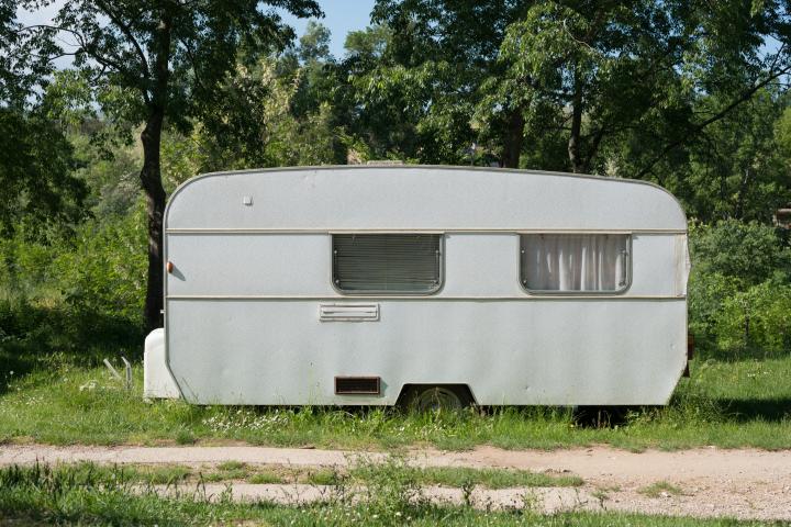 Autocaravana abandonada.