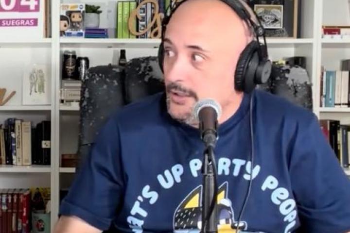 Óscar Sáenz, de @TerapiaDeParejasPodcast.