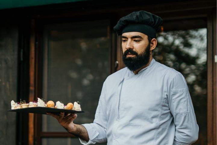 Camarero de un catering