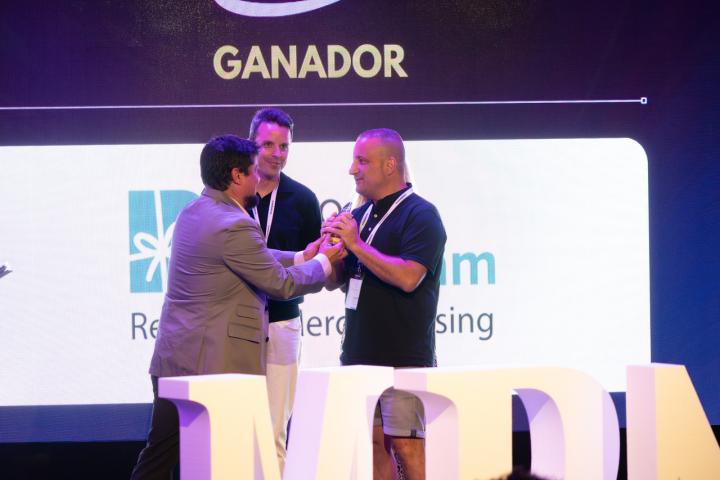 El Grupo Billingham recoge el premio a la Mejor Seller Experience en la gala Marketplace Night.