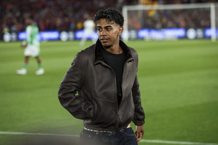 Lamina Yamal, a finales de mayo en el Camp Nou