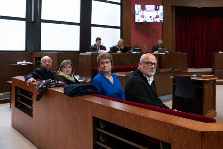 Lluís Guinó, Ramona Barrufet, Anna Simó y Lluis Corominas, durante un juicio por el 1-O, el 14 de marzo de 2023 en Barcelona.