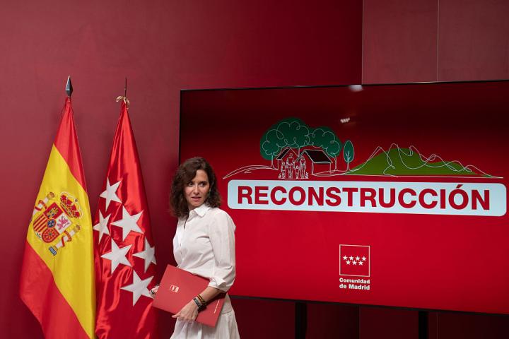 MADRID, SPAIN - JULY 29: The President of the Community of Madrid, Isabel Diaz Ayuso, during an extraordinary meeting of the Governing Council of the Community of Madrid, at the Real Casa de Correos, on 29 July, 2026 in Madrid, Spain. The meeting, which was convened on an extraordinary basis, aims to assess the situation and determine the measures to be taken to aid the recovery of the municipalities affected by the major fire in the Sierra Oeste.[**********][**********]. (Photo By Fernando Sanchez/Europa Press via Getty Images)