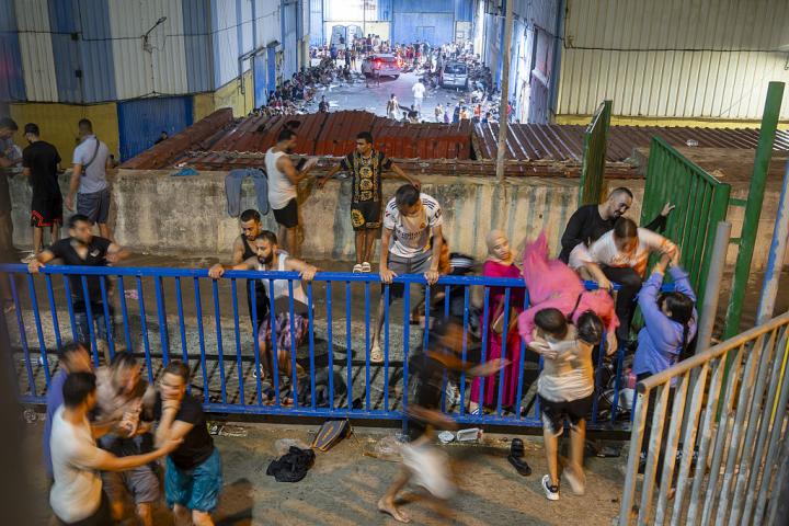 Oleadas de migrantes llegando a Ceuta de forma ilegal desde Marruecos