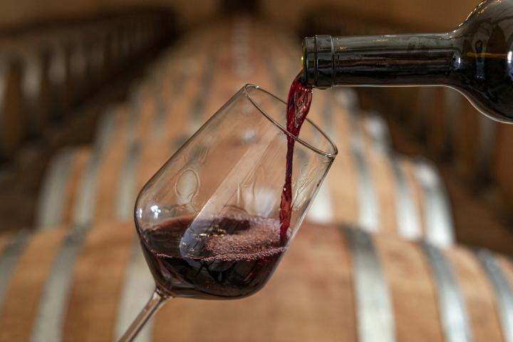 Imagen de archivo de una copa de vino.