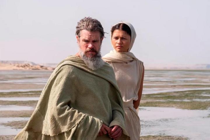 Matt Damon y Zendaya como Odiseo y Atenea en 'La Odisea'.