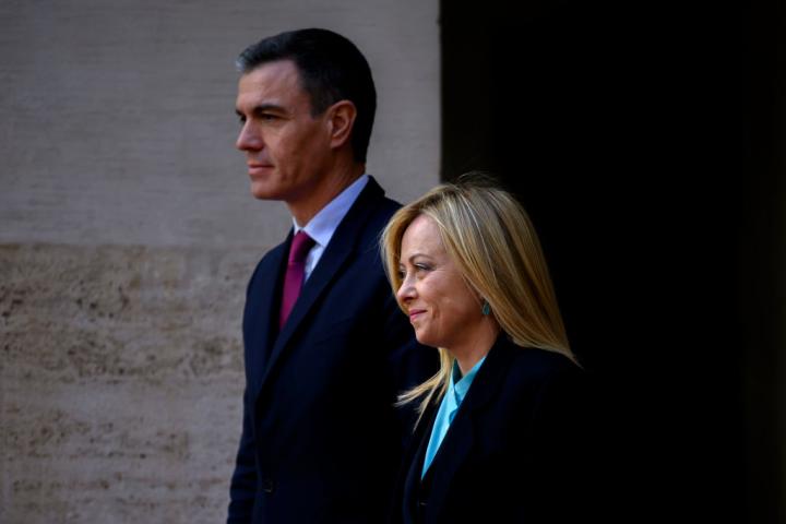 Pedro Sánchez y Giorgia Meloni, en un posado