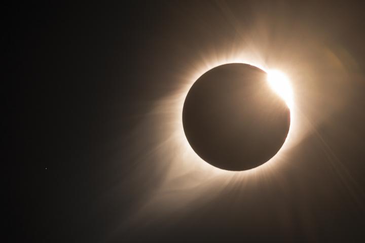 Imagen de archivo de un eclipse solar.
