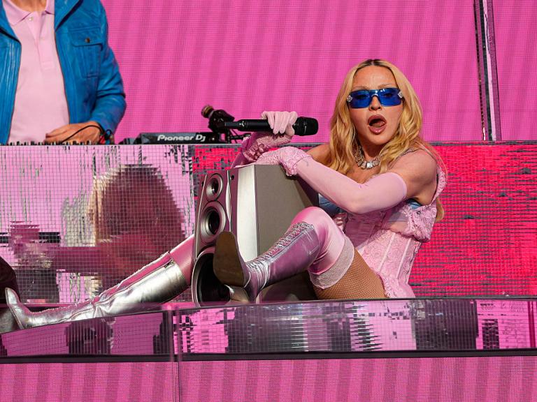 Madonna durante un concierto en Times Square, en Nueva York (EE UU).