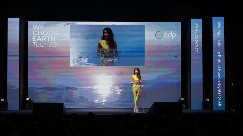 La abogada experta en Derecho Internacional Amal Clooney.