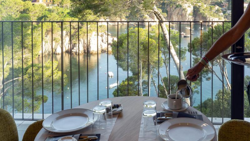Vistas desde una de las terrazas del Parador de Aiguablava.