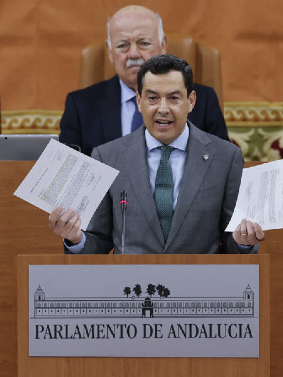 Juanma Moreno, durante el debate de investidura