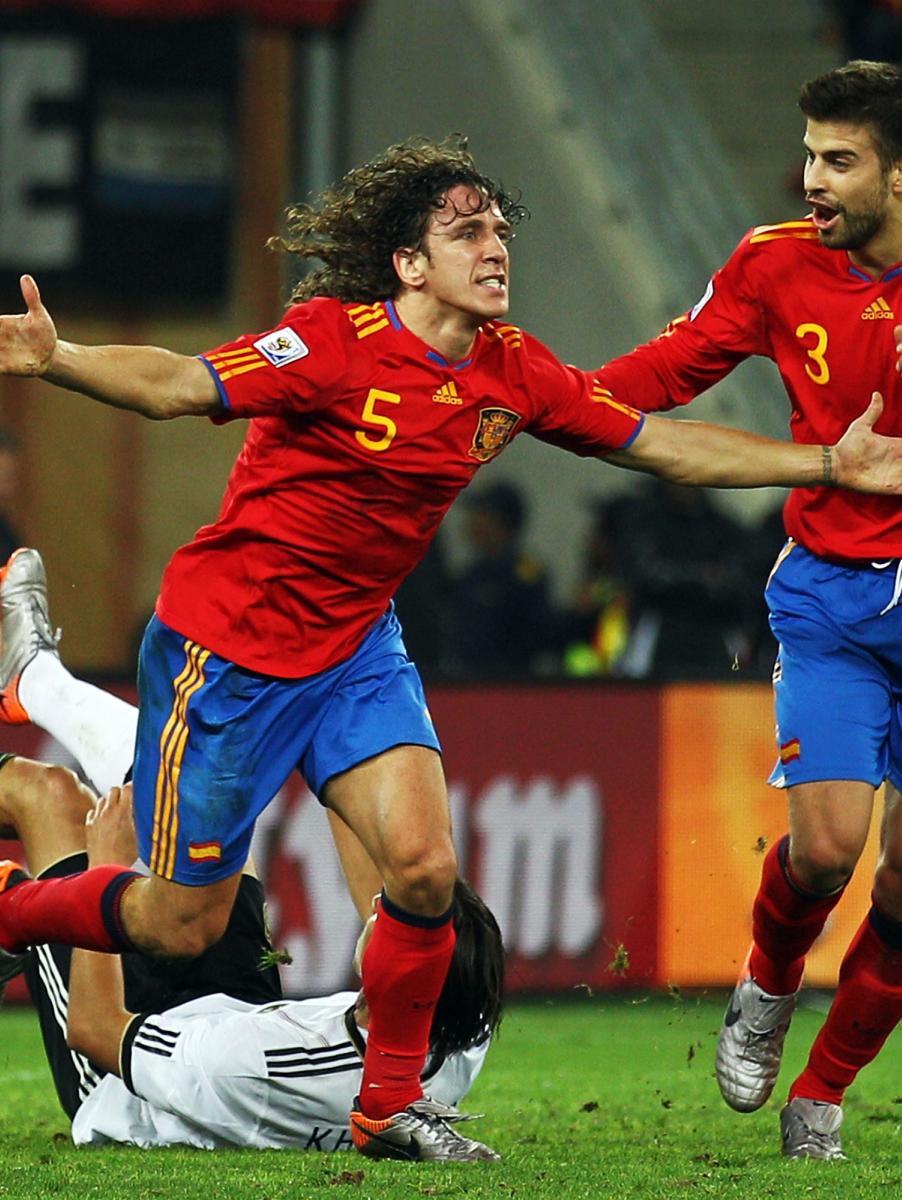 Puyol celebra su gol ante Alemania en el Mundial 2010