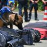 Un perro de aduanas se niega a acercarse al camión y los agentes revelan un delito oculto en la comida para canes