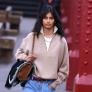 La fiebre por el jersey con cremallera de Chanel: Massimo Dutti, Mango o H&M lanzan sus propias versiones